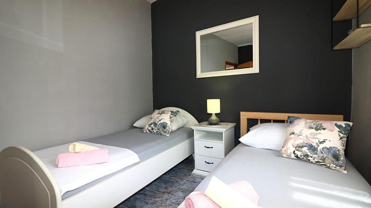 Apartmani Meri Jezera Eksteriør billede